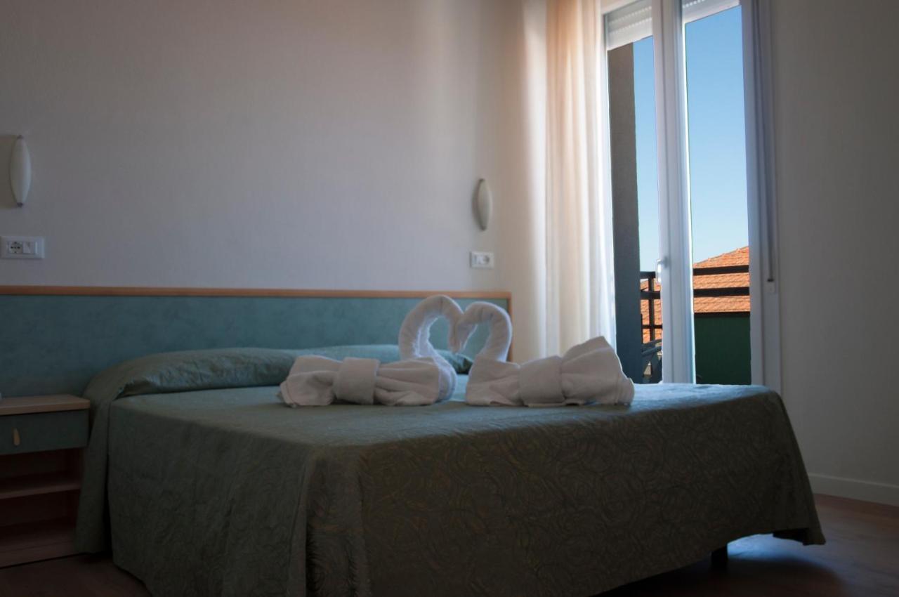 Hotel Ondina E Milazzo Cervia Eksteriør bilde