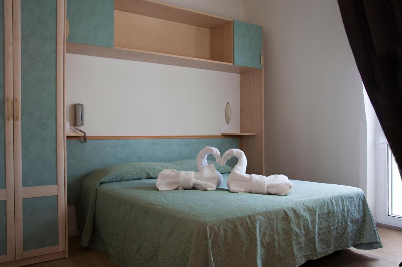 Hotel Ondina E Milazzo Cervia Eksteriør bilde