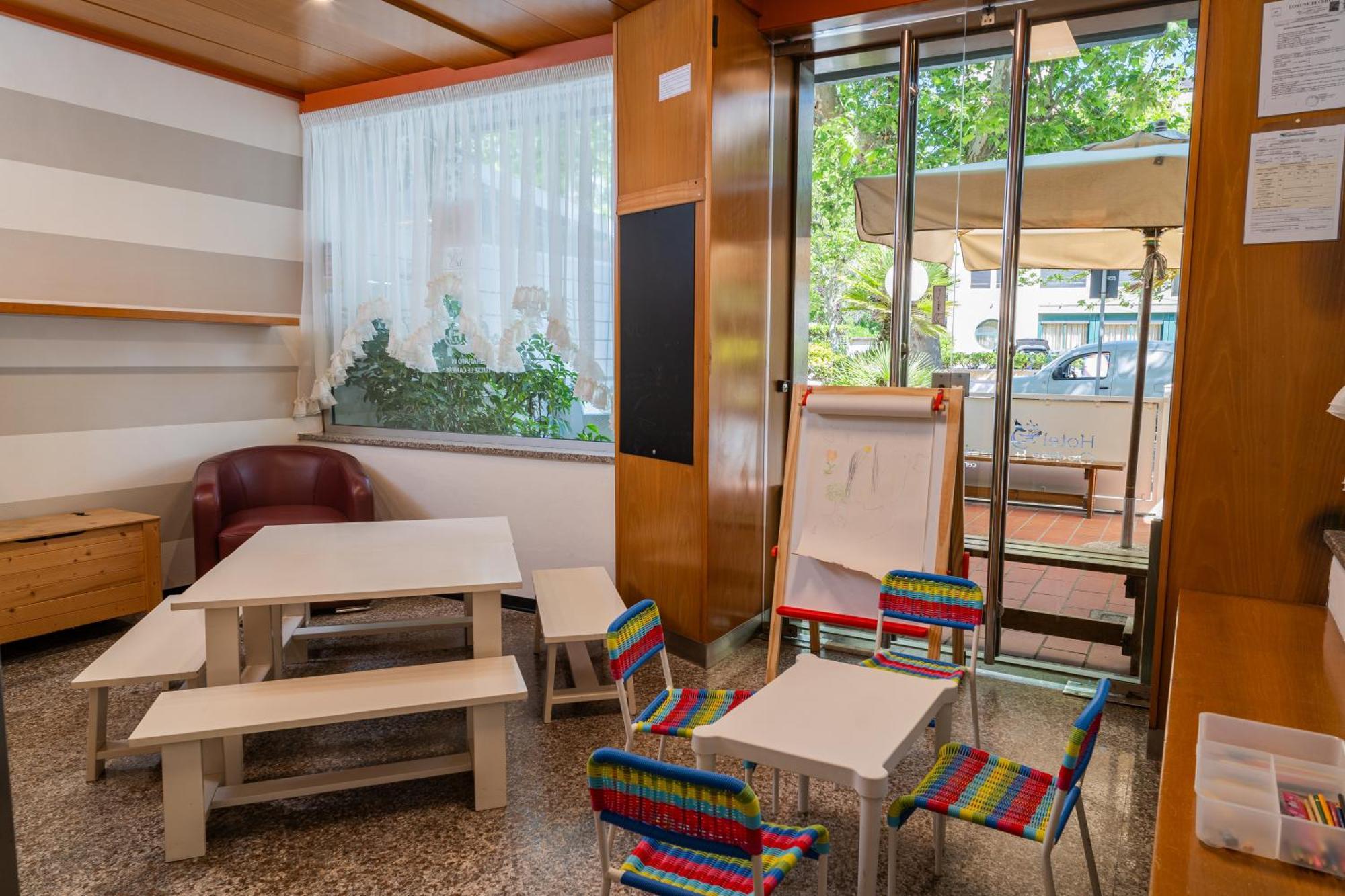 Hotel Ondina E Milazzo Cervia Eksteriør bilde