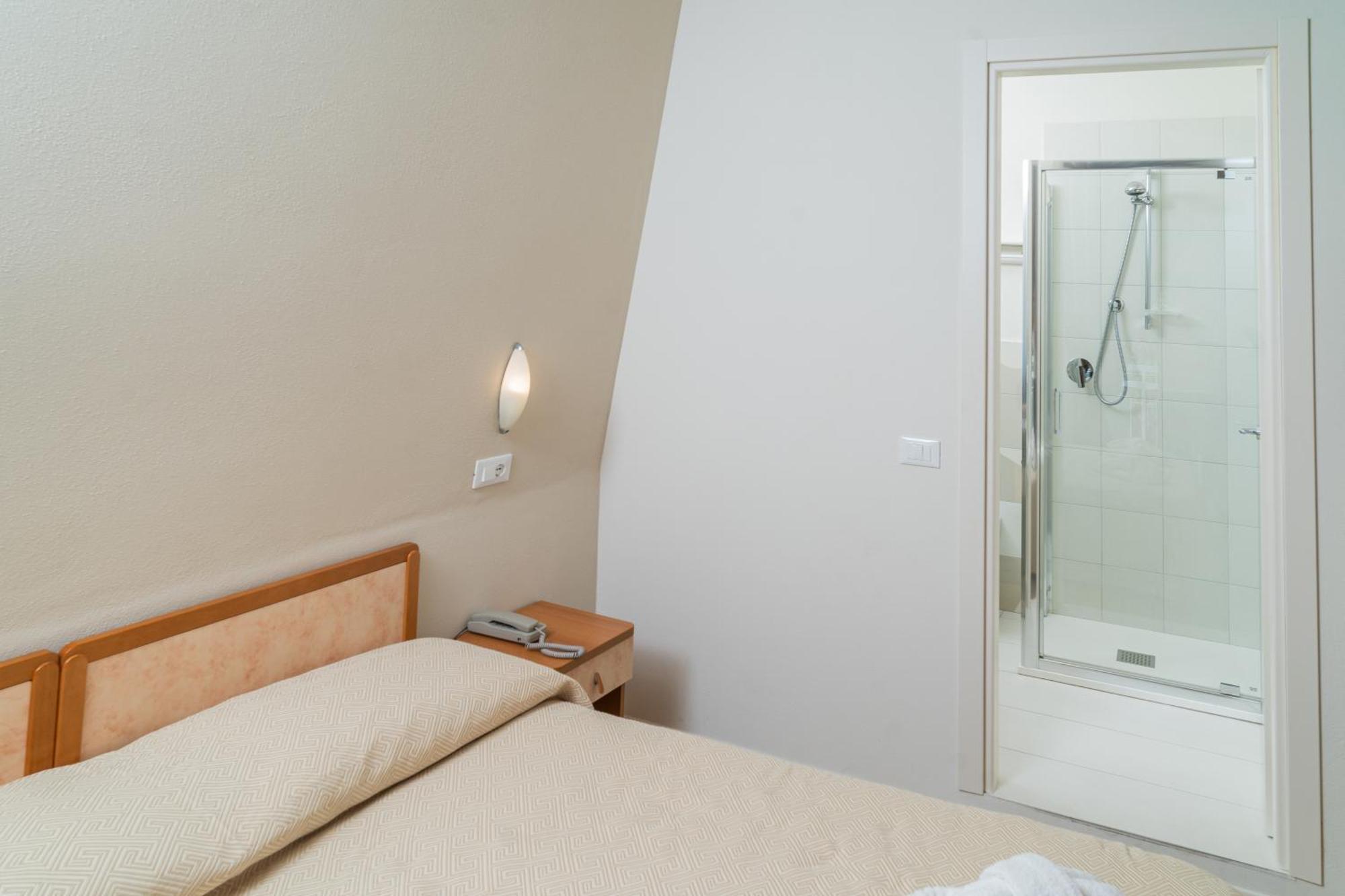 Hotel Ondina E Milazzo Cervia Eksteriør bilde
