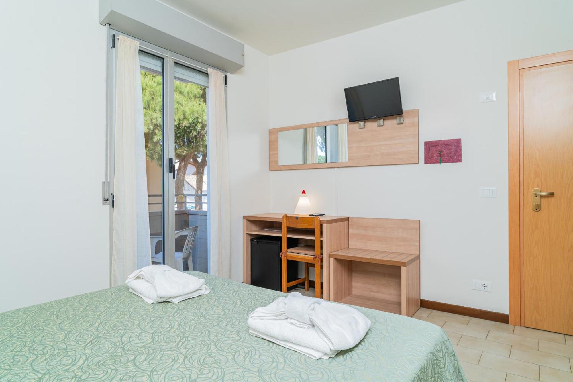 Hotel Ondina E Milazzo Cervia Eksteriør bilde