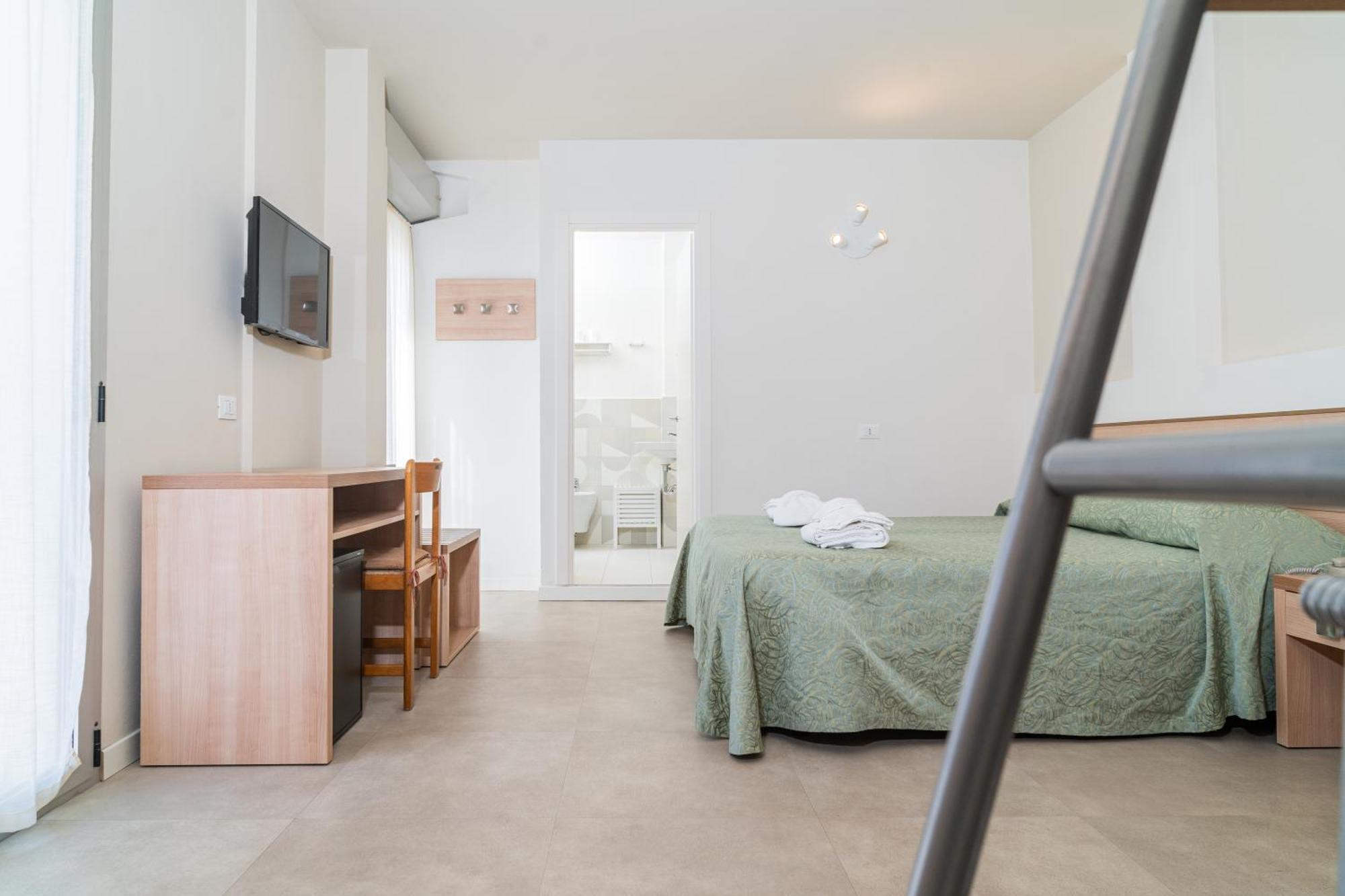 Hotel Ondina E Milazzo Cervia Eksteriør bilde