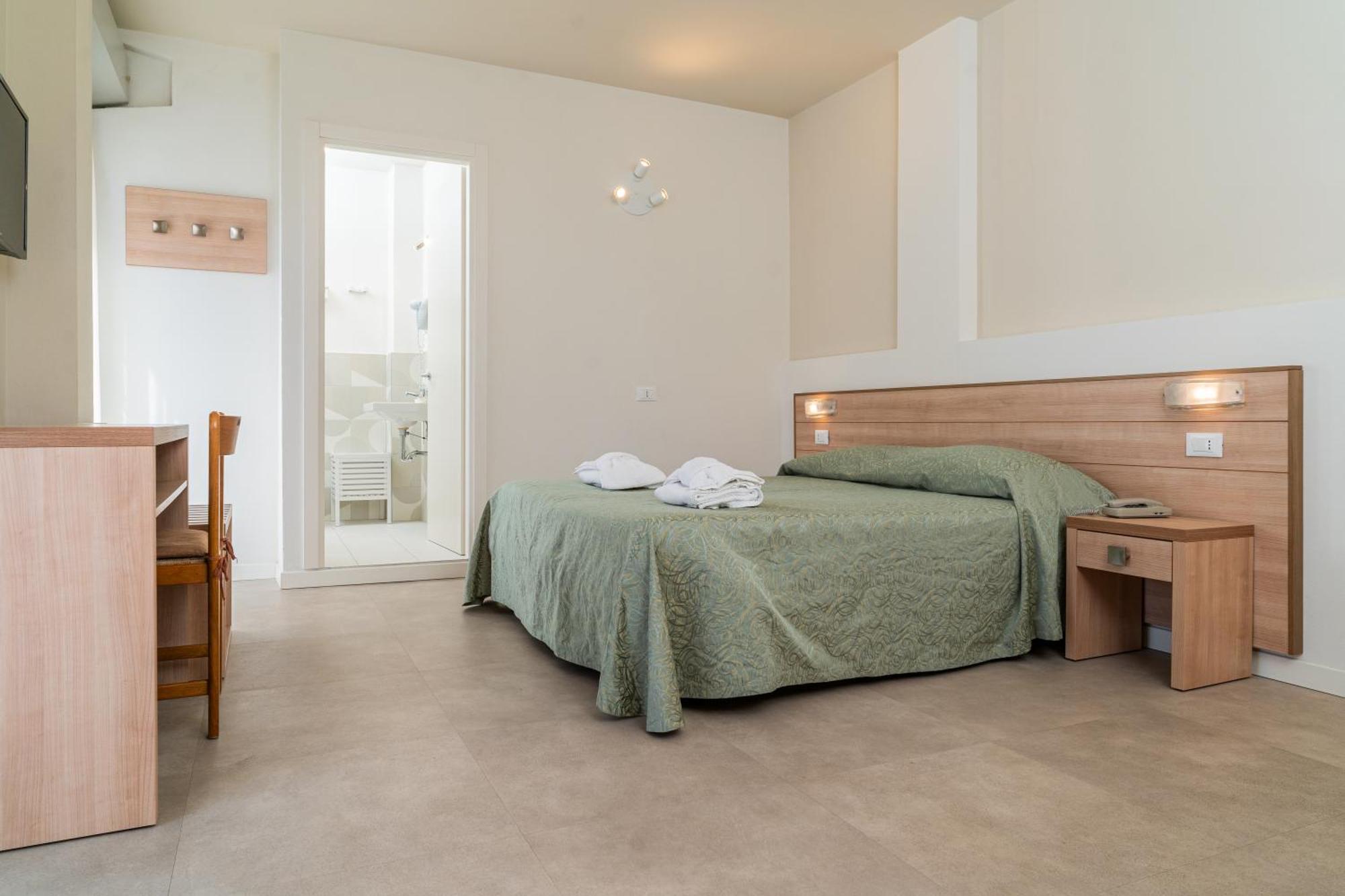 Hotel Ondina E Milazzo Cervia Eksteriør bilde