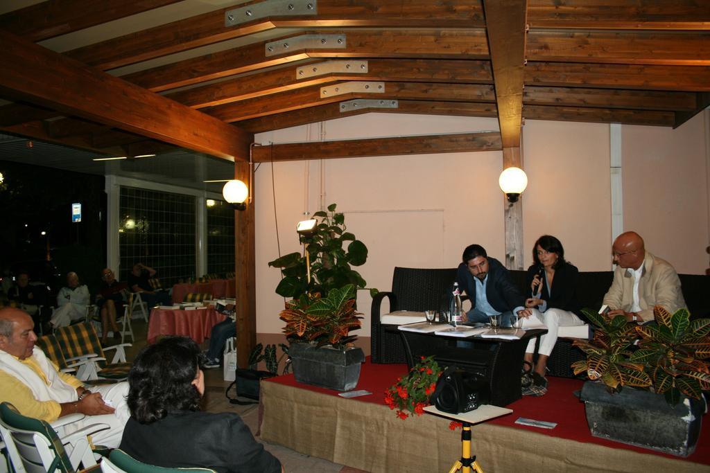 Hotel Ondina E Milazzo Cervia Eksteriør bilde