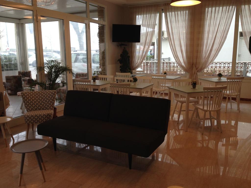 Hotel Ondina E Milazzo Cervia Eksteriør bilde